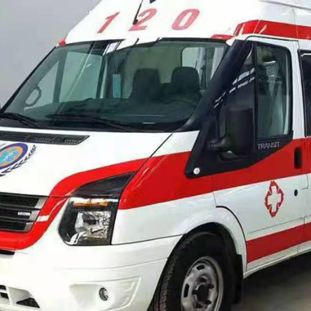 远安非急救护送病人转院租赁救护车的优缺点对比